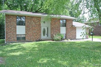 Put the finishing touches on this home! Upper bathroom is ready for you to install flooring, vanity and stool. Basement bathroom can easily be completed with flooring. Upper level features open living, dining and kitchen concept. The basement has an additional bedroom and large family room with built in bookcases and desk area. Nice, shaded back yard is accentuated with perennials. The extra off street parking can also be utilized for the perfect BBQ spot. For the commuter, you will appreciate the quick trip to the interstate. Located close to the splash pad and plenty of dining options.