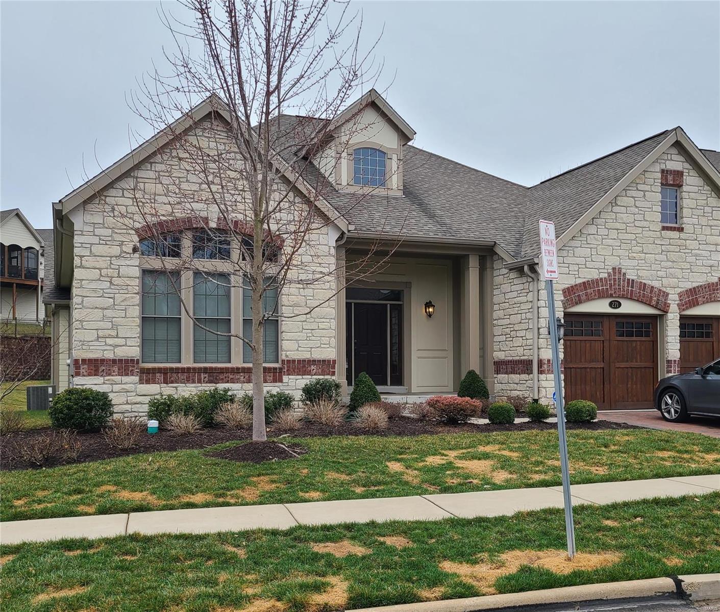 Villas At Meadowbrook - Residential
