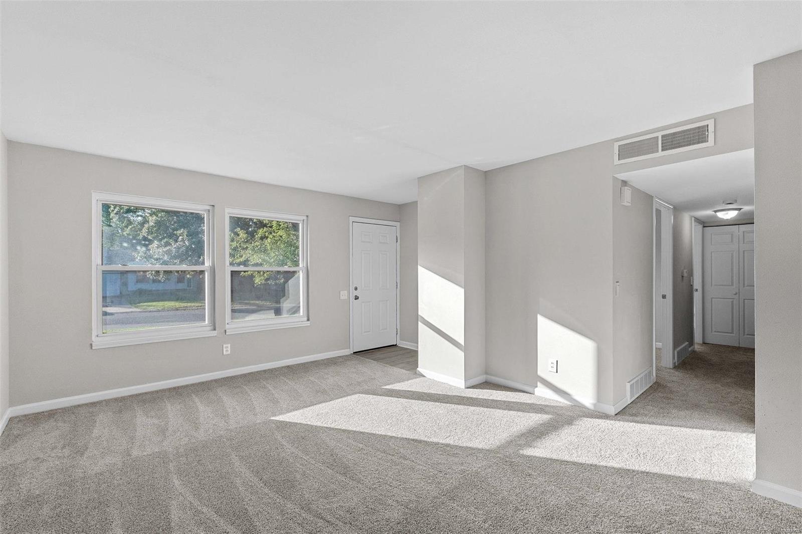 Hathaway Manor 15 - Residential