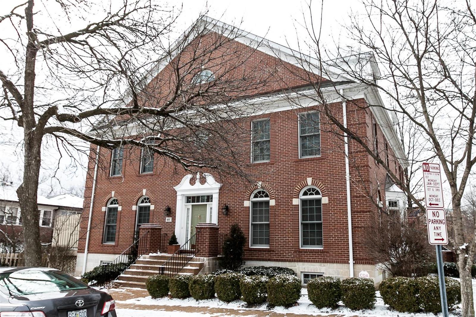 Glenridge/Oxford Twnhms A Condo - Residential