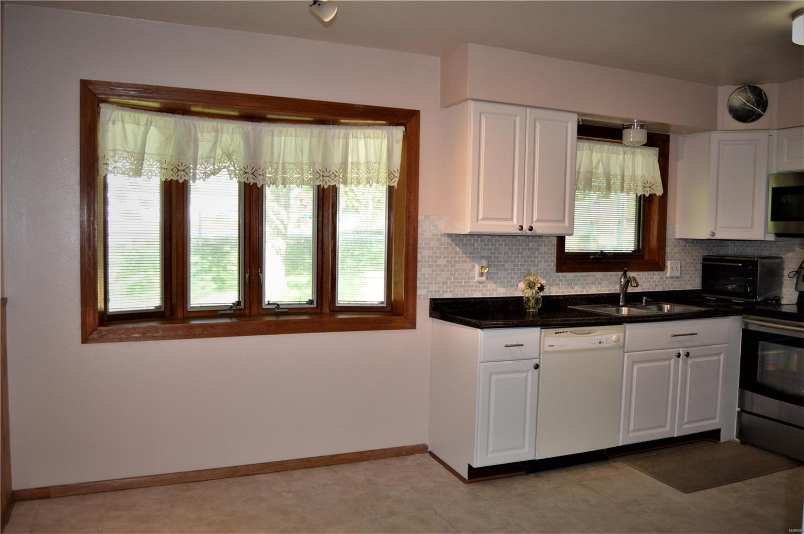 Saxon Manor Add - Residential
