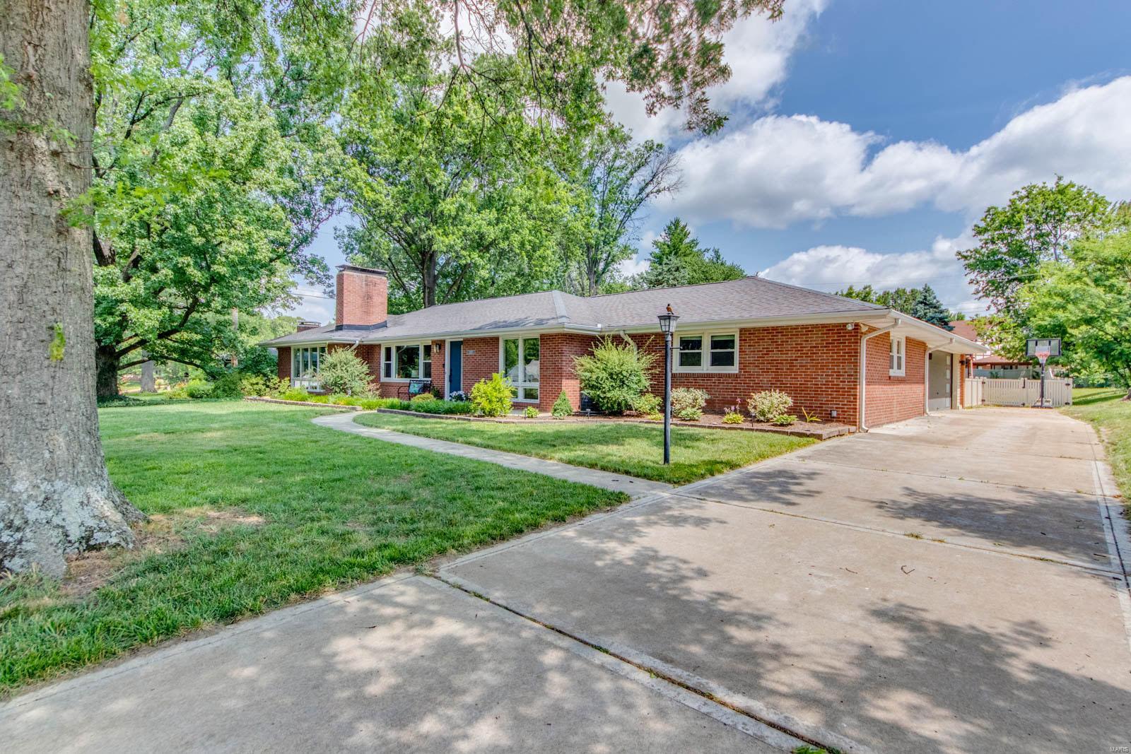 Ronnies Country Club Acres - Residential