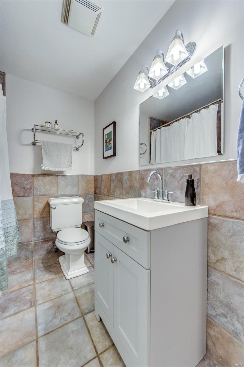 Ronnies Country Club Acres - Residential
