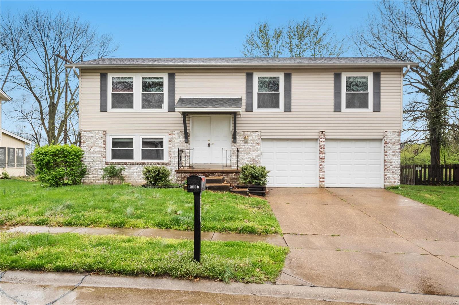 WELCOME HOME!  This move in ready 3 bed 2 bath home has all the charm you have been looking for.  The minute you walk in you will notice the beautiful wood flooring throughout the home. Eat-in kitchen includes granite countertops, plenty of cabinet space, and all appliances stay with home. Spacious bedrooms and clean bathrooms complete the upper level. Large finished lower level with walk-out offers plenty of space to entertain family & friends on those special occasions. Enjoy sitting on your deck overlooking the large backyard that backs up to wooded common ground. 

Fresh Paint
Newer AC
Newer Roof

Come on in and make 5817 Dove Meadow your home today!