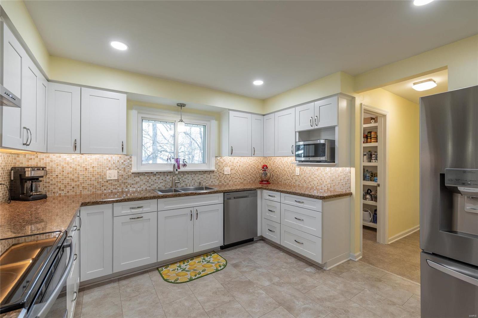 Barnhart Hills Estates - Residential