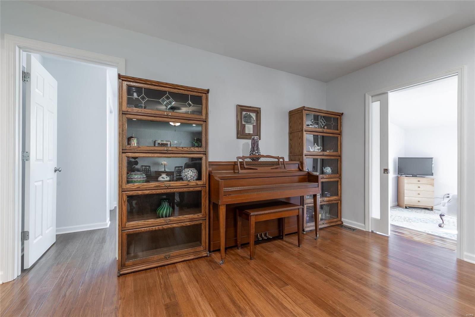 Barnhart Hills Estates - Residential