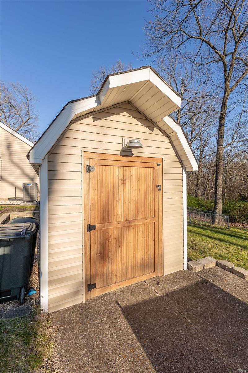 Barnhart Hills Estates - Residential