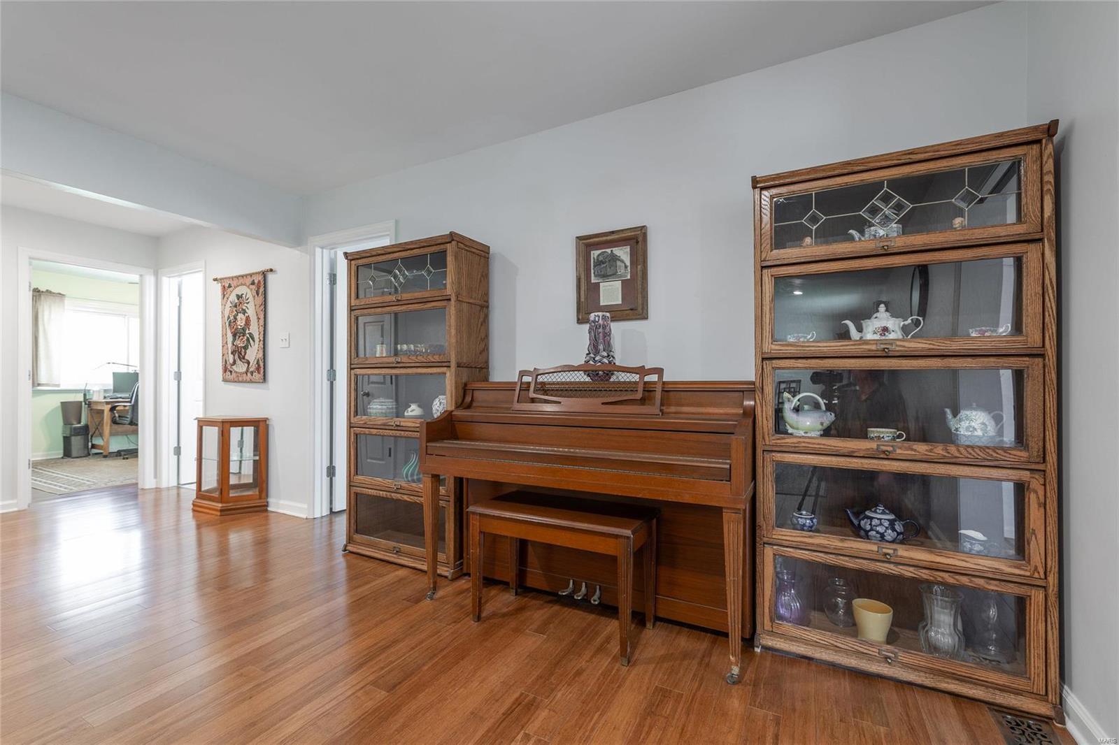 Barnhart Hills Estates - Residential