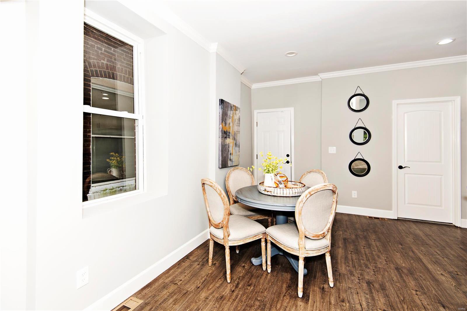 St Louis Commons Add - Residential