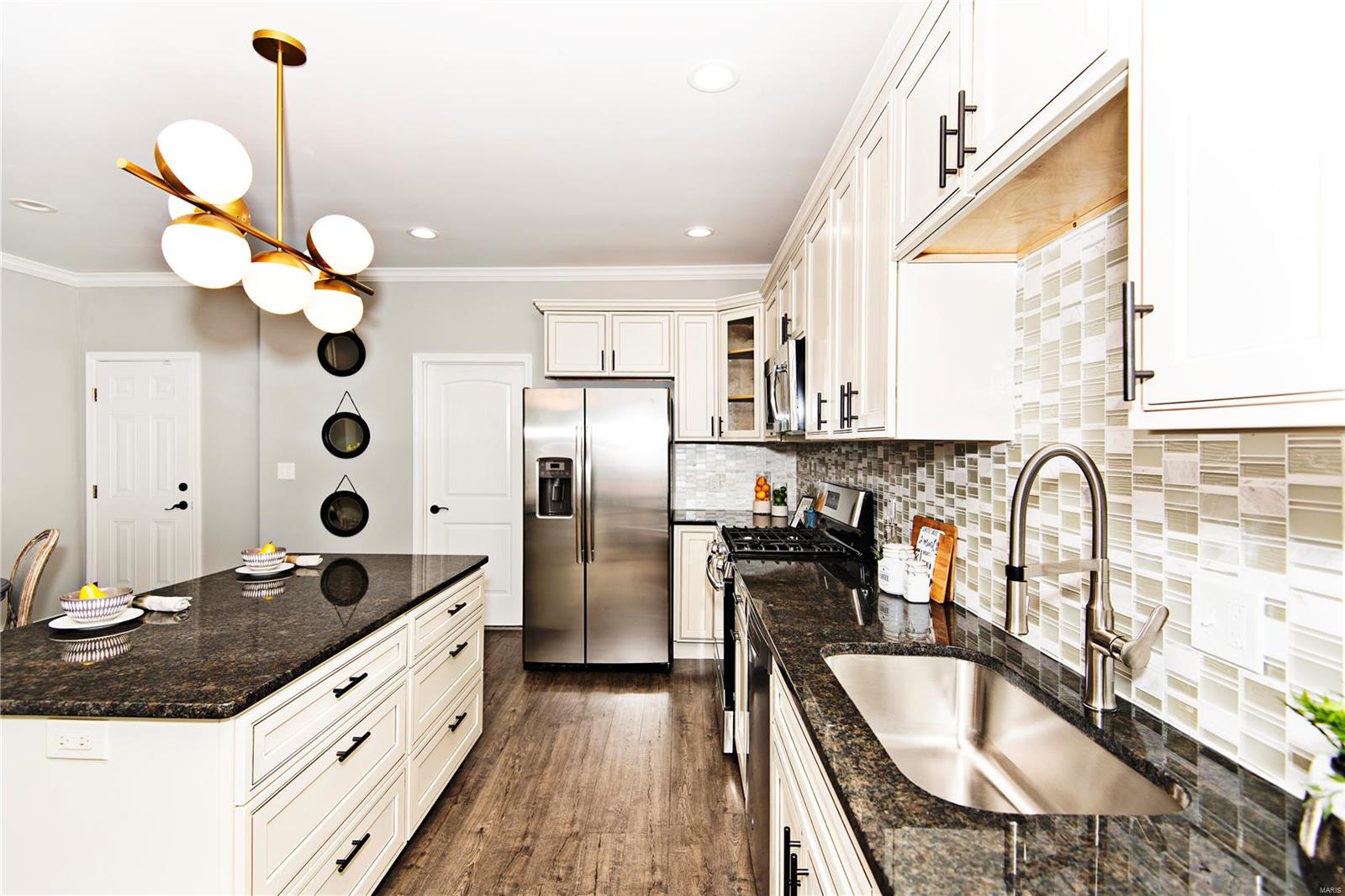 St Louis Commons Add - Residential
