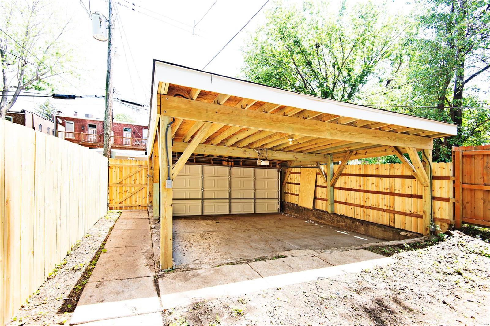 St Louis Commons Add - Residential