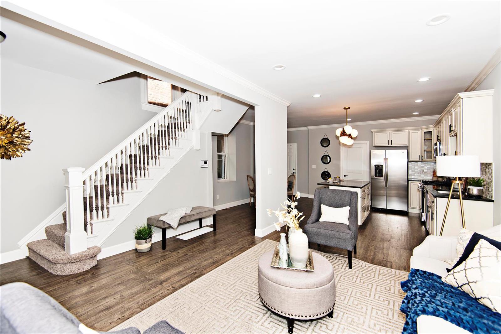 St Louis Commons Add - Residential