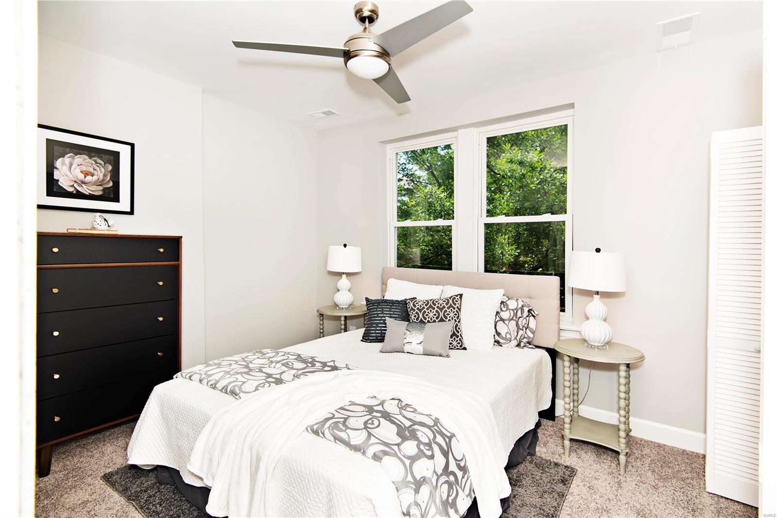 St Louis Commons Add - Residential