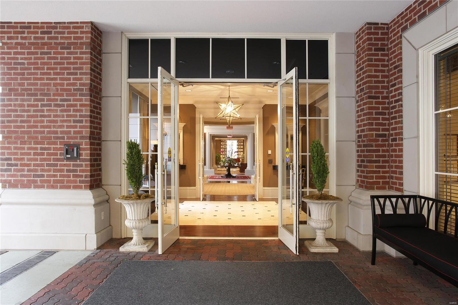 The Plaza in Clayton - Residential