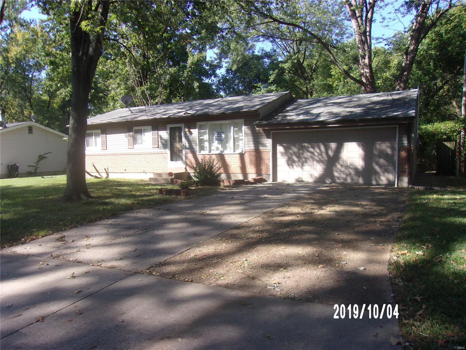 3 bed 1.5 bath. Seller will make no repairs or provide any inspections or warranties.  For faster response time submit Special Sales Contract with proof of funds or preapproval and copy of earnest money check payable to Listing agent Broker.  Seller response may be a week or more but usually less, please allow for this in the contract acceptance date.  Earnest money should be 3% or $1000 whichever is greater. Addendums and Escrow information will be issued with an accepted offer.  Upon acceptance, addendums and cashiers check or money order for earnest money, payable to sellers escrow company, must be delivered to listing agents office within 24 hours.  If there are multiple offers, seller can accept or counter any offer they choose, regardless of the order received, presented or countered SpecialListingConditions: Foreclosure