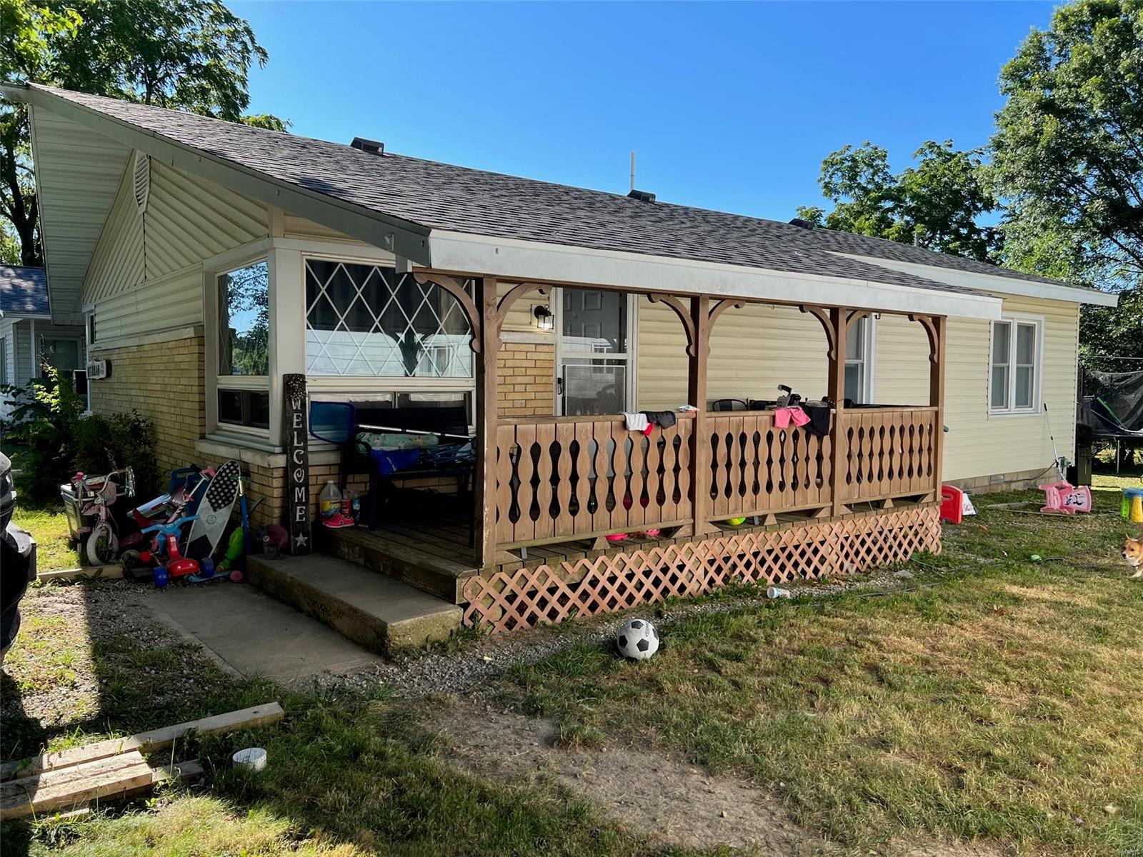 Cute 3 bedroom 1 and 1/2 bath in a well established neighborhood. Home has vinyl windows, vinyl siding and a new shingle roof. Includes a large one car attached garage. Appliances included including fridge, electric cook stove and dishwasher. Central HVAC system with propane heat. Includes 500 gallon propane tank that stays with property. Take a look today!
