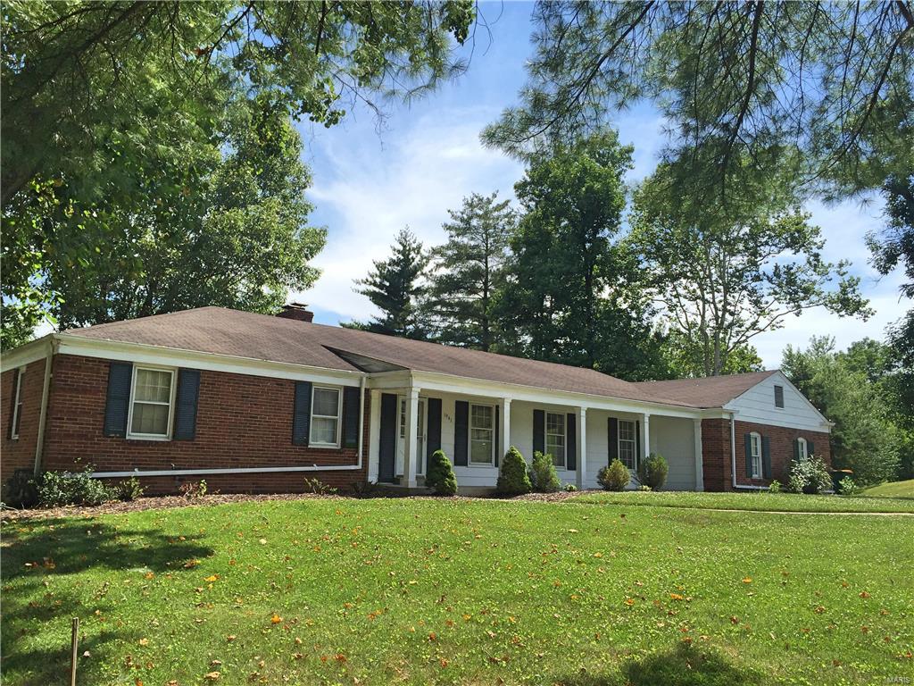 MOVE-IN READY! You don't want to miss this great opportunity in beautiful Town and Country. Conveniently located near Manchester and 270 in a prestigious neighborhood, this spacious ranch features 4 bedrooms and 2.5 bathrooms. The backyard is large enough for a football field and sits on almost 2 acres with an overlooking deck, gazebo, and a full screened-in patio. Two car garage, extensive wood floors, and newer appliances in the kitchen. Neighborhood amenities include access to the pool and clubhouse. Desirable Parkway School District. Schedule an appointment today! Pets are negotiable.