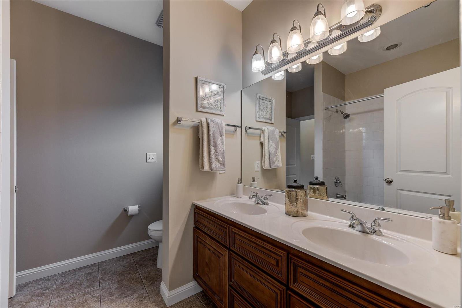 Crabapple Court - Residential