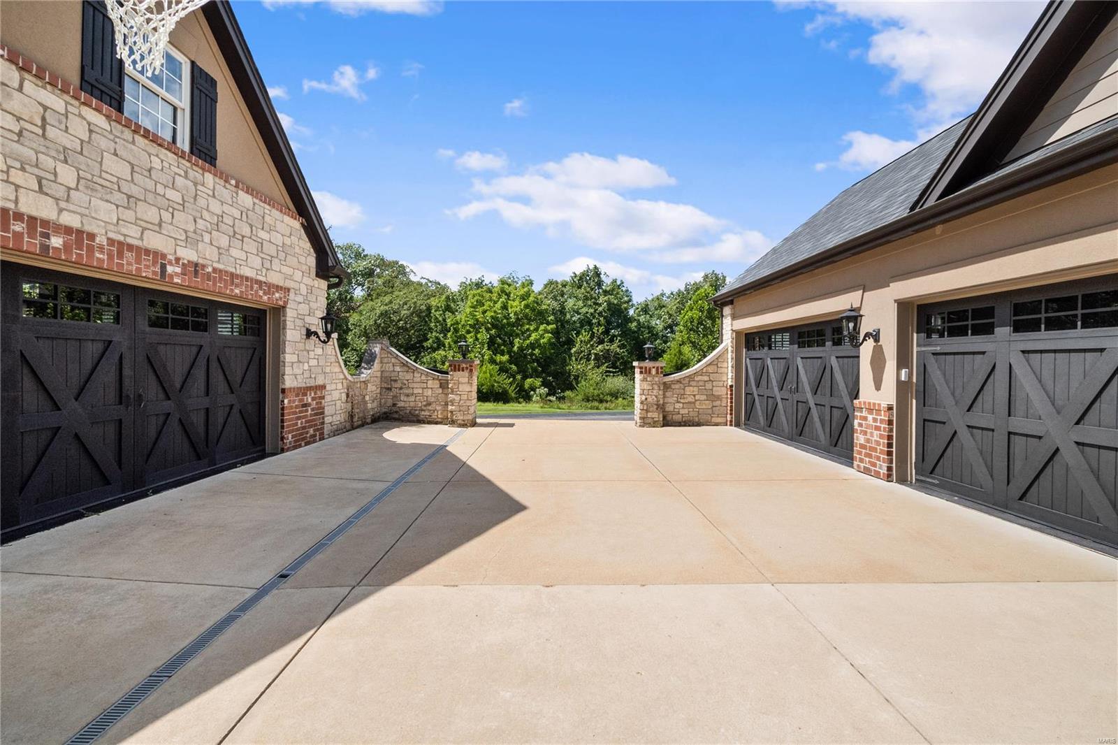 Wills Trace - Residential
