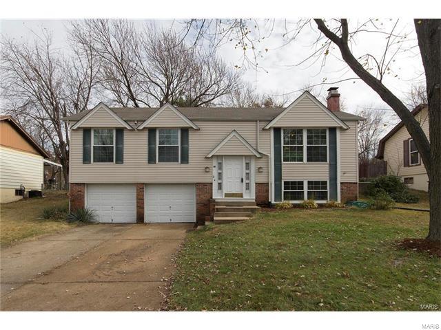 Three bedroom two bath split level home.  Great room with vaulted ceiling and laminate floor, separate dining room, kitchen with pantry and sliding glass door out to patio.  All three bedrooms are located on the upper level.  Lower level includes family room with wood burning fireplace, laundry area, and the tuck under two care garage which is approximately 24 feet deep.  Bathrooms have been updated and the carpeting in the house is newer. Close proximity to highways,  parks, schools, and the Spencer library.
Owner would consider a small dog under the right scenario.  Only credit scores over 625 will be considered.