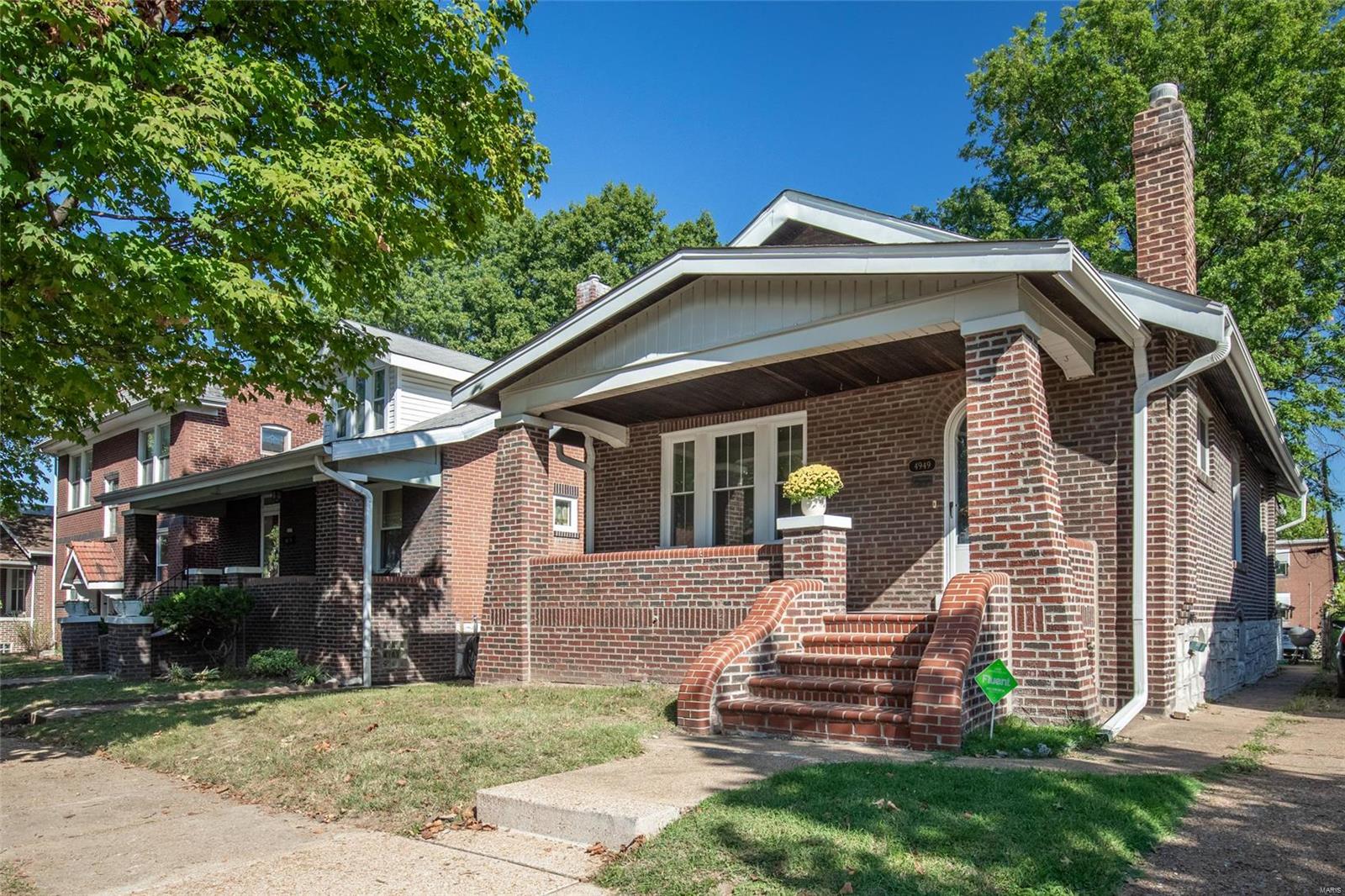 Charming bungalow in Princeton Heights. Wonderful 2 bed, 1 bath home with hardwood floors and room to possibly expand the kitchen space.  Original stained glass windows,hardwood floors and freshly painted throughout waiting for your final touches.  Showings start on Saturday and Open house on Sunday.  If any offers are made the first weekend, please submit by Tuesday, 9/19 6:00PM, with a response time of Wednesday 9/20 at 6:00PM.