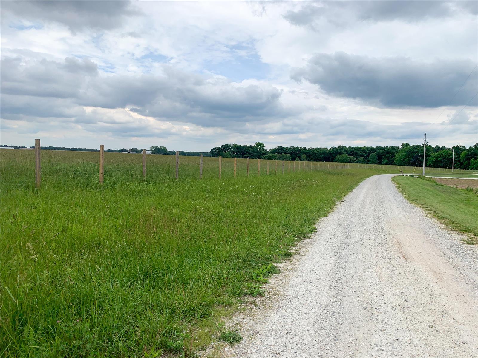 Nice piece of open acreage perfect for custom building with room for horses! Full fencing on property and electric available.  Located in the Warren County School District. Deed restrictions may apply. Neighboring 10 acres also available for sale.
*Property will adjoin future solar farm.