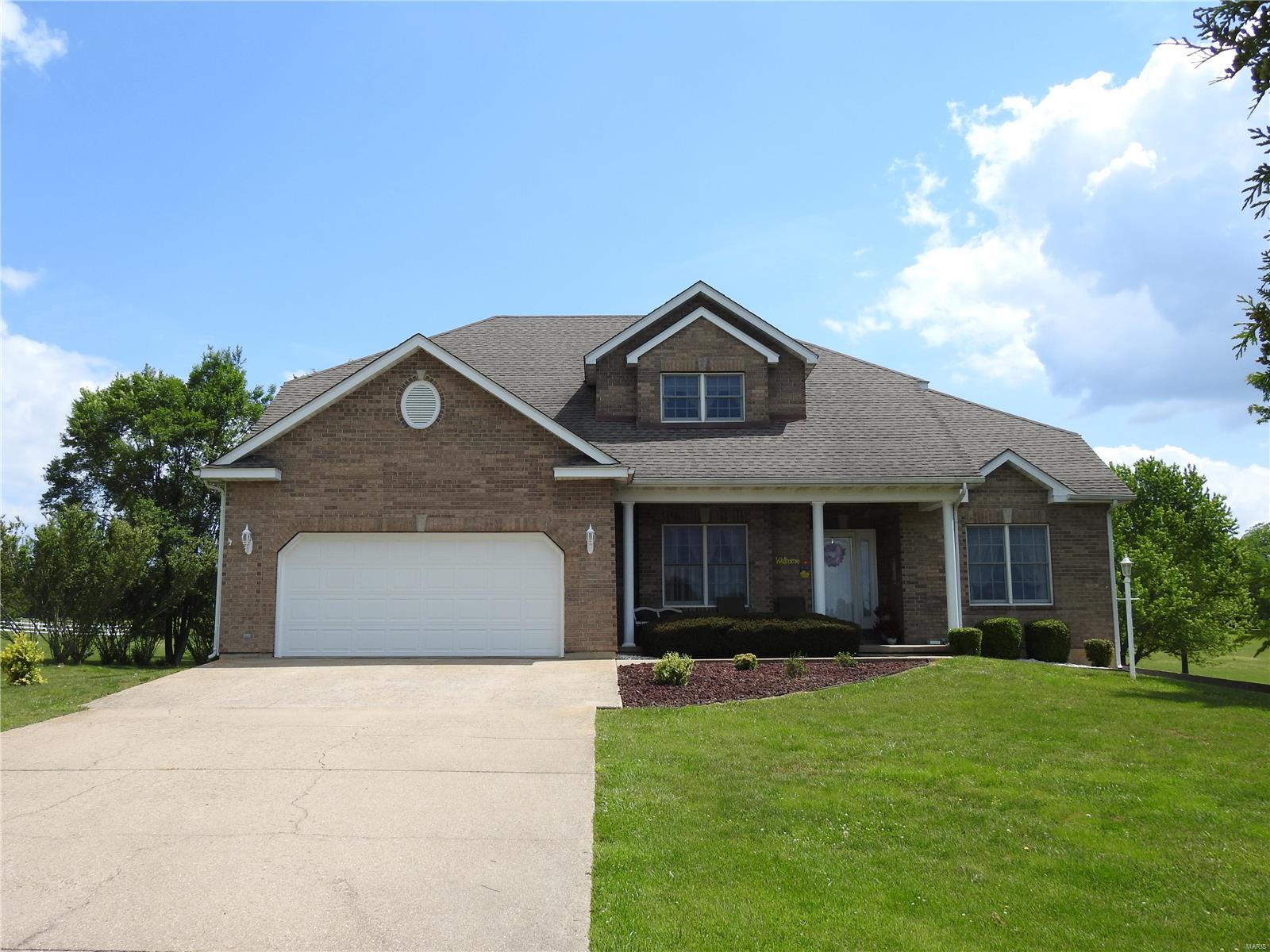 This immaculately maintained home is located in the much loved Emerald Hills subdivision! This home has 3 bedroom 2.5 bath with a possible 4th bedroom/office room. There is a Primary bedroom suite on both the main level and upstairs. 
Sunroom directly off the kitchen/dining room. The 2 story windows in the living room, offers lots of natural light in the home. 
Walk-out basement with bar area and extra garage with lots of storage room. 
This home sits on 1.910 acres (m/l) with mature trees and shrubs.
You don't want to miss out on this home!
Call today to schedule your private showing!!