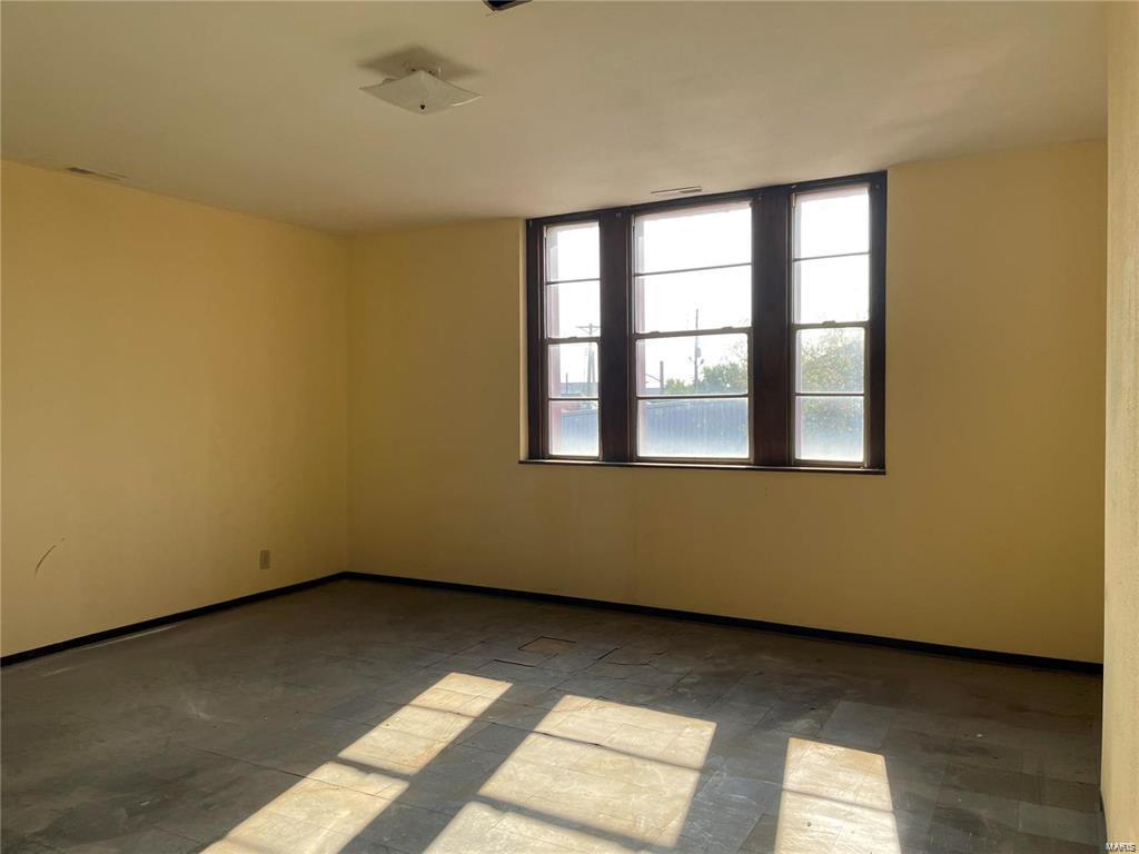 Eilers Add - Commercial Sale