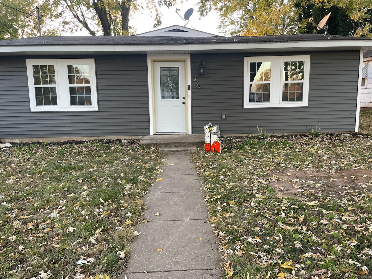 Completely remodeled three bedroom, two bath home. Open floor plan with waterproof LVP through the main areas. The three bedrooms are nice sized and have carpet. Master en suite with custom tiled shower.