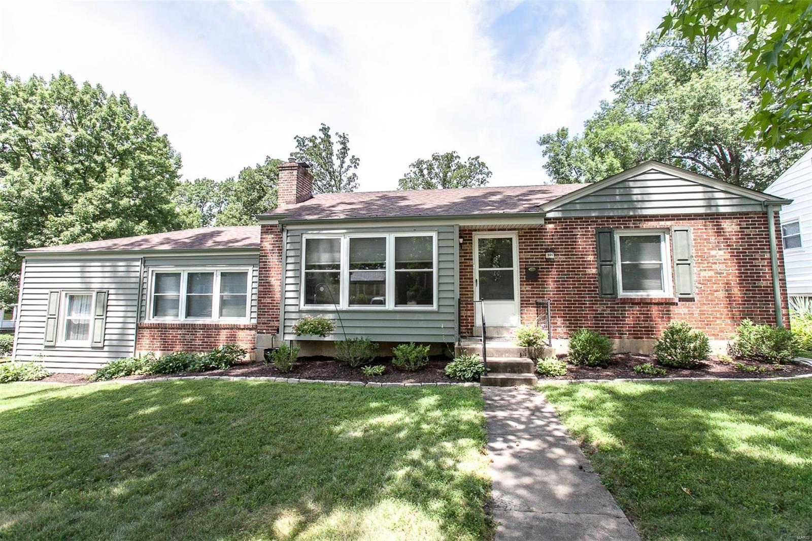 Welcome home! This charming house is located in the AAA Lindbergh school district and is exactly what you’ve been waiting for! As you enter, you'll be greeted by the gleaming hardwood floors and open floorplan. The living room houses a wonderful wood burning fireplace, good for those bitter winter nights. As you make your way over to the dining room, you will be lead to the finished lower level. This additional living space boasts a great entertaining area and is complete with  2 sleeping rooms. Once you've made your way outside, you will be astonished by the large backyard with a patio area, perfect for summer BBQ’s. Don't miss out on your opportunity to own this home. Schedule your showing today!