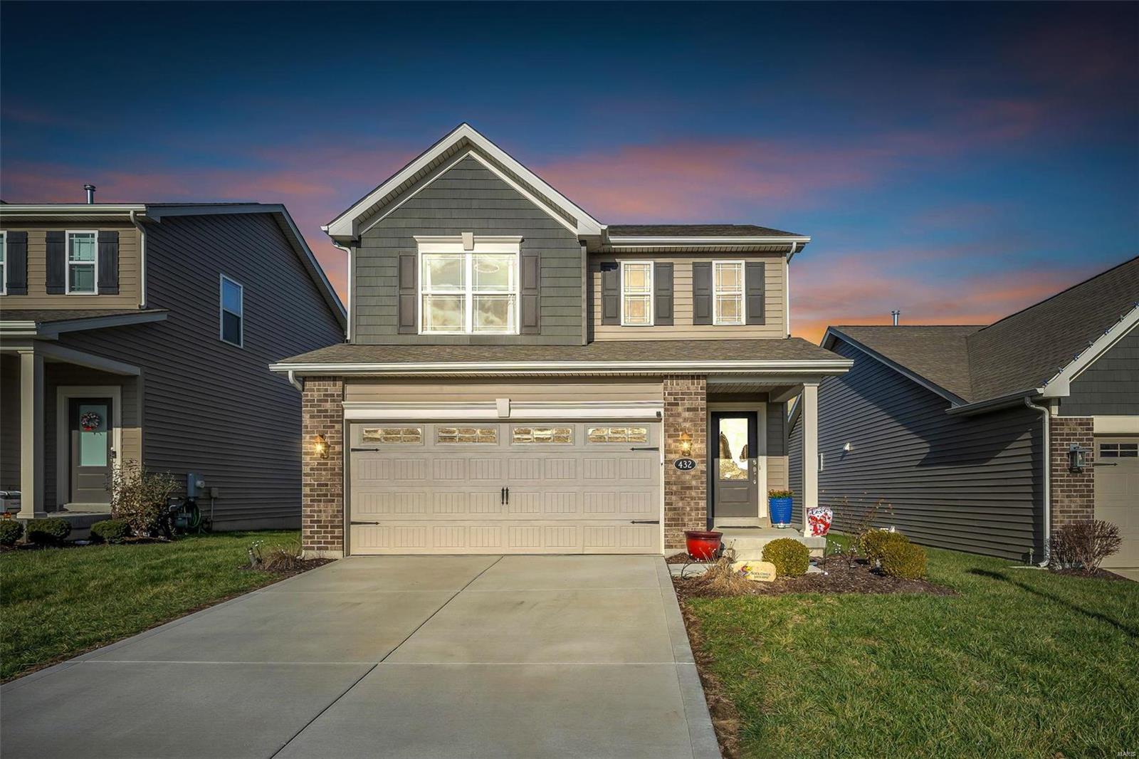 Back on market. Buyer financing fell through! Welcome to this 3 bdrm, 2.5 bath villa w/ 1660 sq ft of living space. Step inside to find a spacious open concept layout, featuring 9' ceilings, stunning luxury vinyl plank flooring throughout main living area incl dining area & powder rm. The chef-inspired kitchen complete w/ gleaming granite countertops, central island, custom cabinetry w/ elegant crown molding, a stylish backsplash, gas stove, pantry & ss appliances. Upstairs, primary bdrm offers a HUGE walk-in closet. The ensuite bath features adult-height single vanity & stand alone shower. 2 add'l bdrm w/ one featuring its own walk-in closet, hall full bath, linen closet & laundry rm. The lower level is ready to be customized to suit your needs or alternatively, it is perfect for storage! The backyard backs to common ground & close to a lake. Enjoy the ease of living in a community where this particular property has their own enhancement program w/ lawn care & snow removal service.