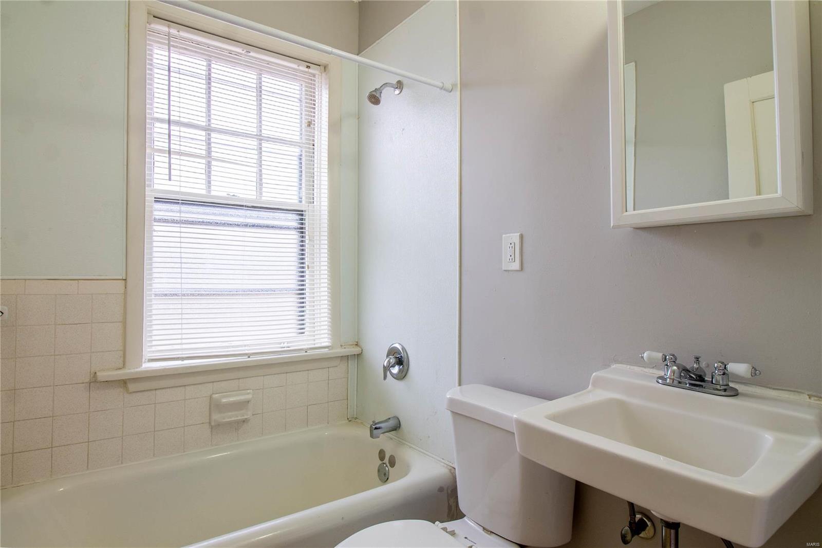 Haydens Blvd Heights Add - Residential Lease