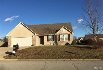 Home warranty included on this updated 3 BR, 3 full baths, plus 2 lower level finished rooms both w/windows, laminate wood flooring & walk-in closets with finished full bath. Newer carpet throughout home. Master bedroom has double door entry. Basement has fully finished painted walls and basement seal guarantee.  Main level vaulted ceilings w/crown molding in living room, kitchen, and master bedroom. open floor plan, thermal tilt windows, side by side fridge w/ ice maker, glass top stove, built-in microwave, and newer dishwasher, new cabinet crown molding and hardware. Upgraded 50 gallon hot water heater and garbage disposal.  New ceiling fans and modern brushed nickel faucets throughout. Oversized garage is insulated with newer automatic opener and side entry. Large front patio and large rear 15x20 covered patio (w/ 3 season room option), oversized driveway, added sidewalk from front to rear of home, mature landscaping. 220W electric installed on rear patio for hot tub. Owner/agent