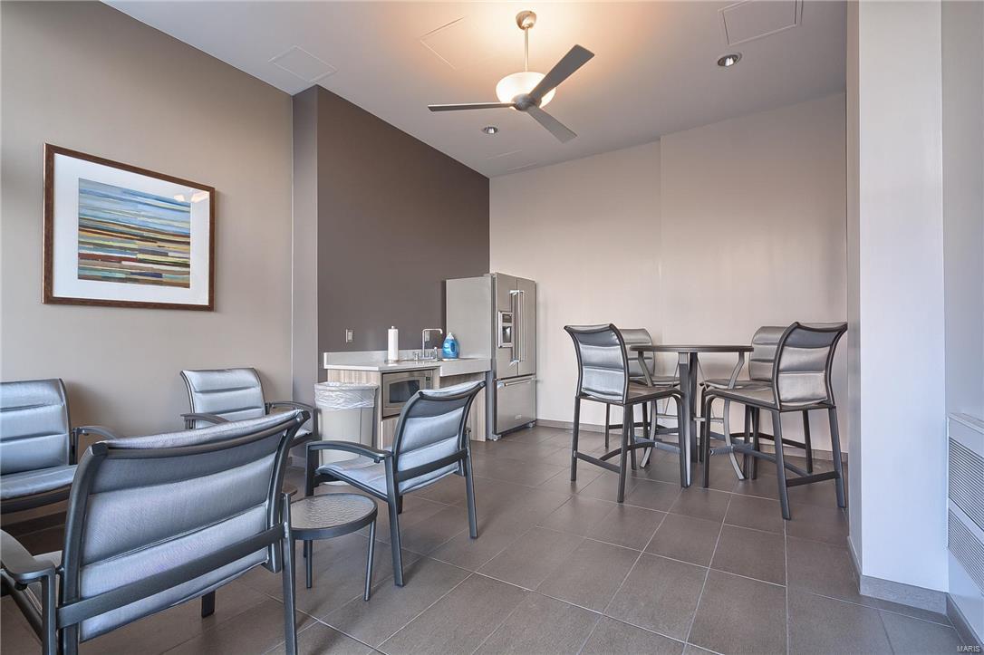 Executive House - Residential