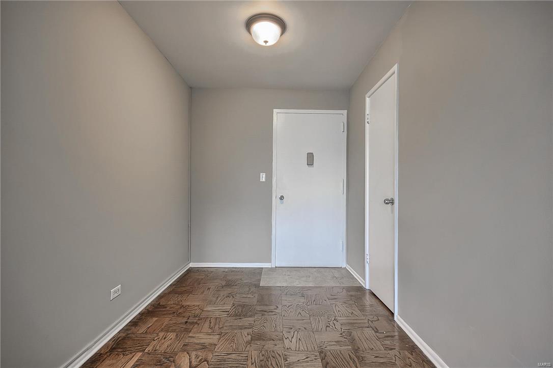 Executive House - Residential