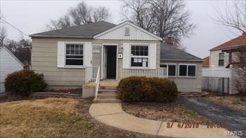 Very nice 2 bedroom home. HUD Aquired Property.  Property Being Sold. " AS IS ". Please use discretion when showing and bring a flashlight.