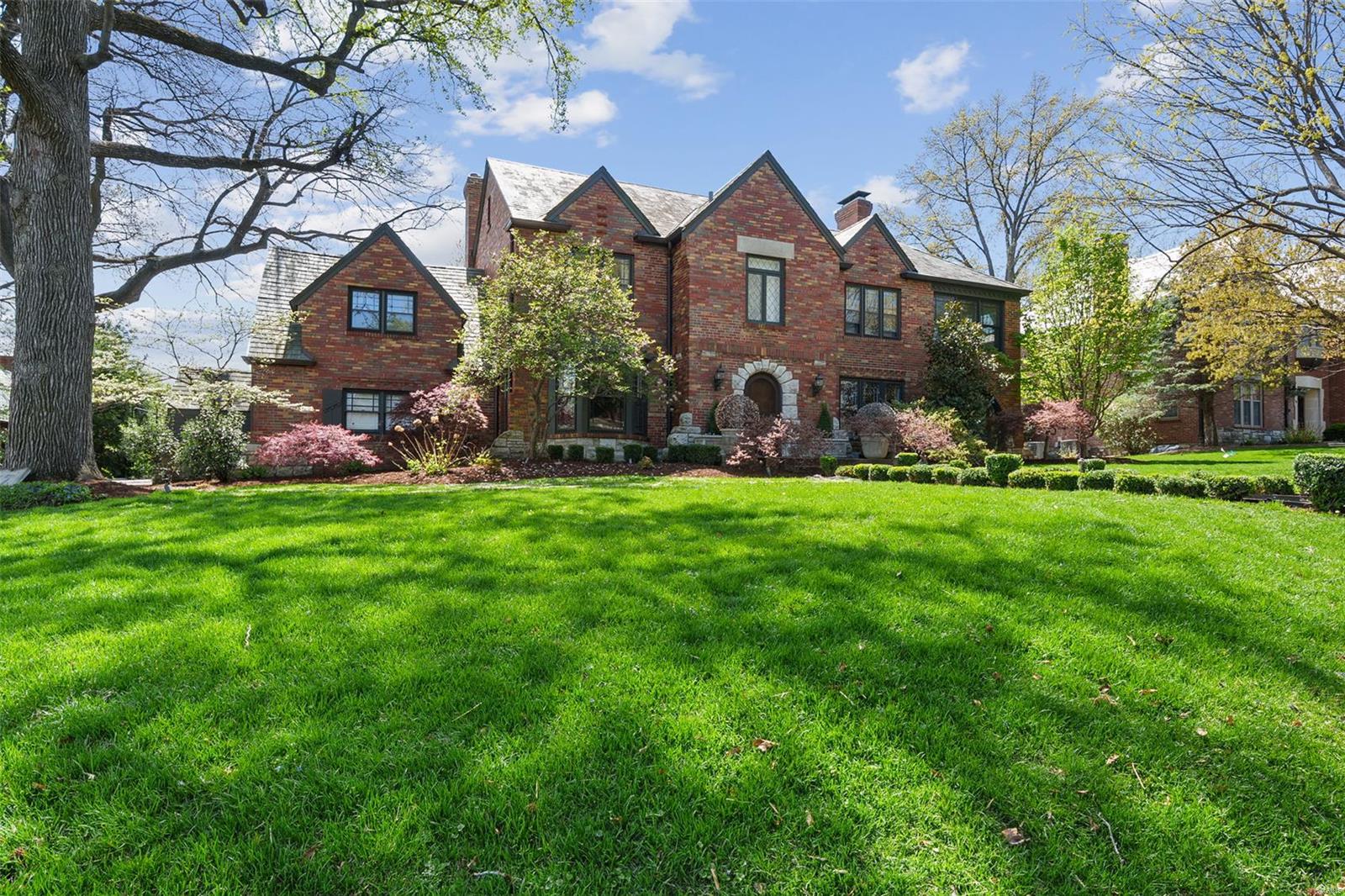 Welcome to 77 Lake Forest Drive, a beautifully renovated residence in the historic Lake Forest neighborhood, nestled within the highly sought-after Clayton School District. This stunning 5-bedroom, 4-bathroom home offers over 6,300 square feet of living space, seamlessly blending old-world charm with fresh, modern updates.

A thoughtful 10-year-old addition enhances the home’s flow and functionality while preserving the character-rich details of the original design. The expansive interior features light-filled living areas, an updated chef’s kitchen, spacious bedrooms designed for comfort and style, a 5-season room surrounded in limestone, a gorgeous master suite, and much more. 

Enjoy the best of both worlds: a stately home with deep roots in one of St. Louis’ most distinguished neighborhoods, and the convenience of modern upgrades throughout. A rare opportunity to own a piece of history—refreshed for today’s living. Additional Rooms: Sun Room