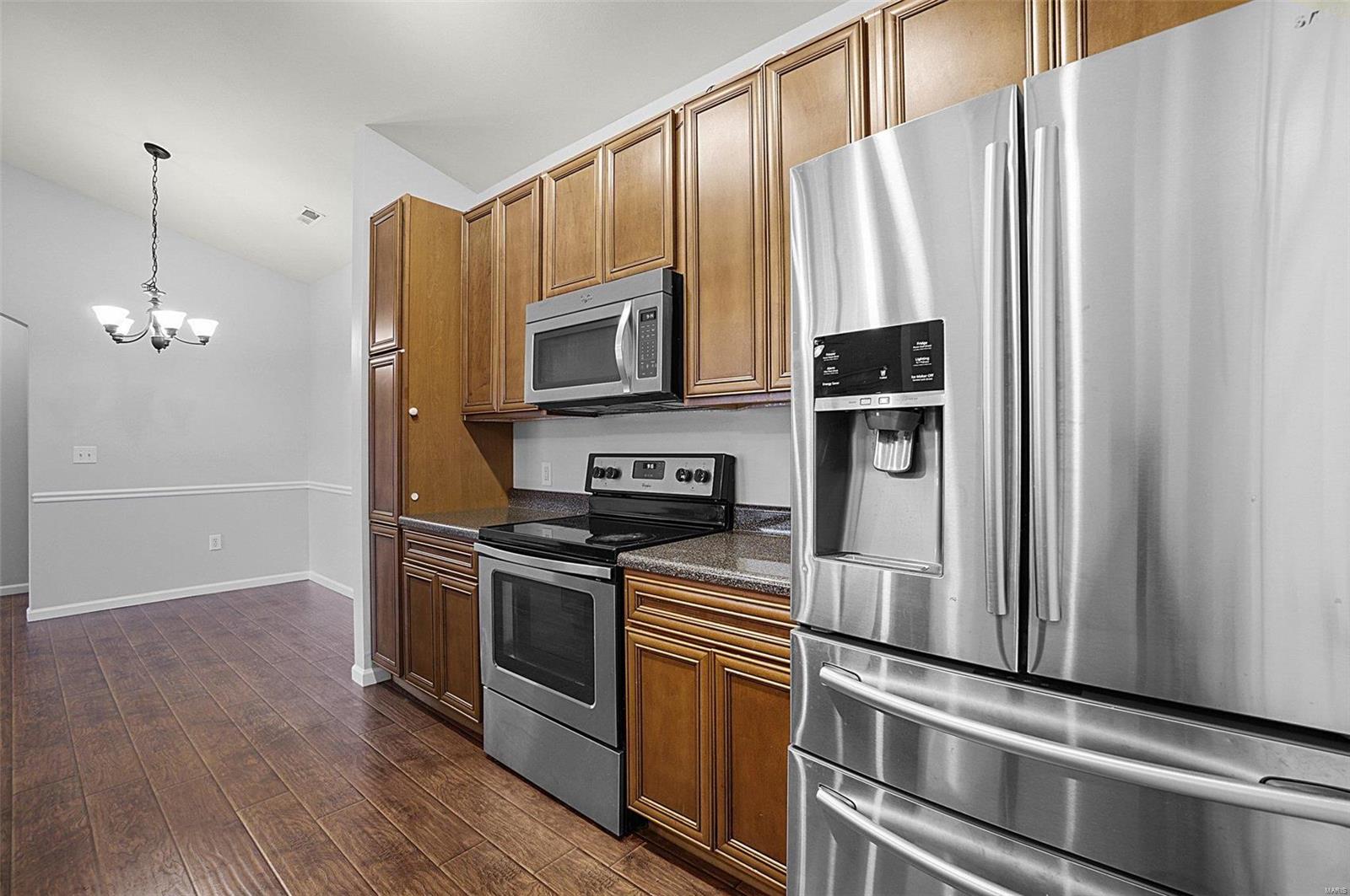 Bridgewater Cove A Condo 8th - Residential