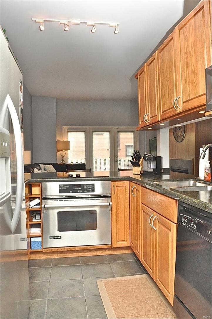 Laclede East - Residential