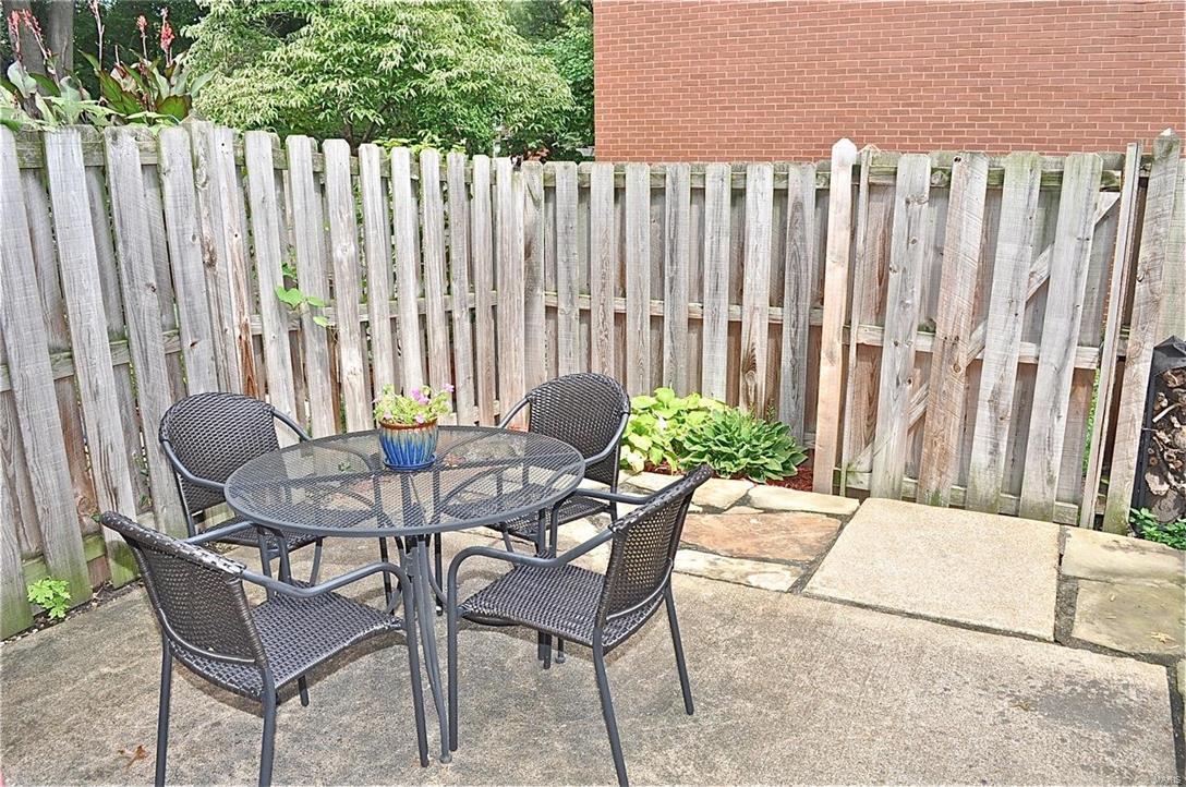Laclede East - Residential