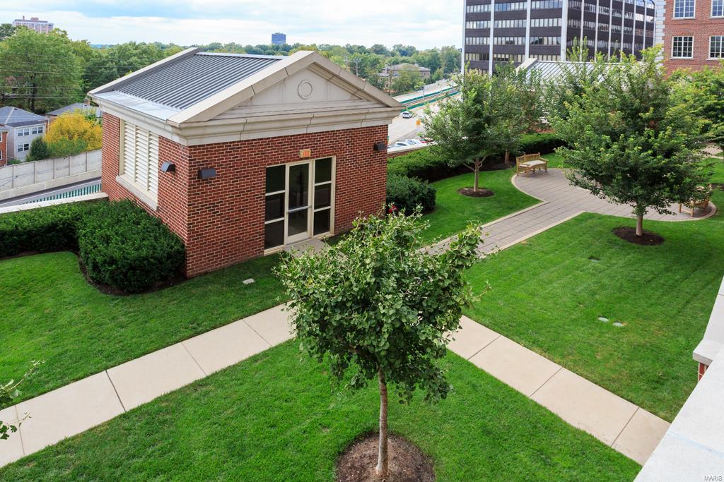 Plaza In Clayton A Condo The - Residential
