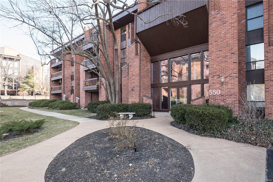 Move-in ready condo! $1000 ALLOWANCE TOWARDS NEW OVENS!!  Over 1700 square feet,  2 bed/2 bath with TWO GARAGE SPACES  and plentiful storage including 2 extra large walk-in closets.  Stylish BUILT-INS with shelves, display and drawers in LIVING ROOM and BOTH bedrooms.  Convenient laundry area off of the kitchen - washer/dryer included.  Eat in kitchen offers double oven, fridge, newer smooth cooktop, tons of cabinets, ceramic floor & 2 pantries.  Spacious dining room is open to the living room featuring wood parquet floor and access to the spacious outside balcony. Parquet floor leads you to the 2 huge bedrooms - this unit was a 3 bedroom plan made into a 2 bedroom. The Master bedroom has a separate sink & vanity area, shower and walk-in closet.  Another full bath offers a tub. This security building includes an elevator, heated underground garage and a storage room on the same floor as the unit.  Located in the heart of Creve Coeur near shopping and restaurants, great location! Location: Upper Level
