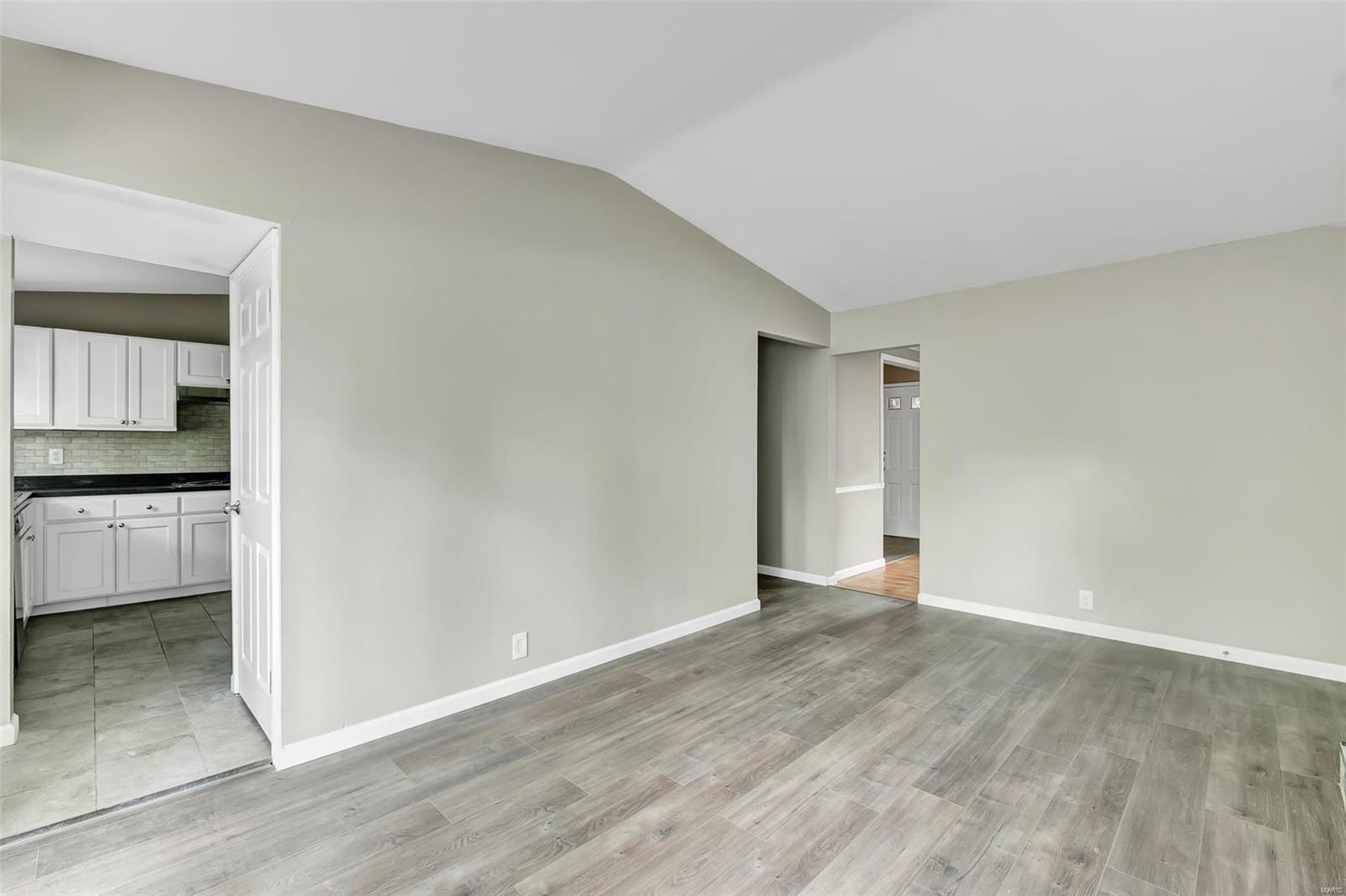 Paddock Hills 16 - Residential