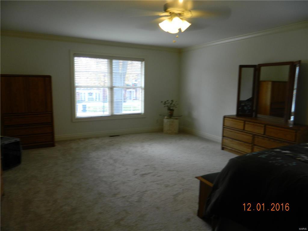 Ladue Lake Estates - Residential