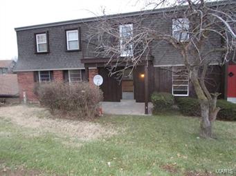 Charming 3 bedroom 2 bath condo for sale. Take a look at this spacious condo with over 1100 square feet of living space. Home includes large living room dining room and kitchen, 1 car attached garage and storage space. All this at a great price call today  Buyer to verify all MLS data including by not limited to square feet, measurements, features, exemptions/taxes, schools, etc  Condo Fees are $150.00 Monthly and cover Water, Sewer and trash. SpecialListingConditions: Foreclosure Location: Suburban