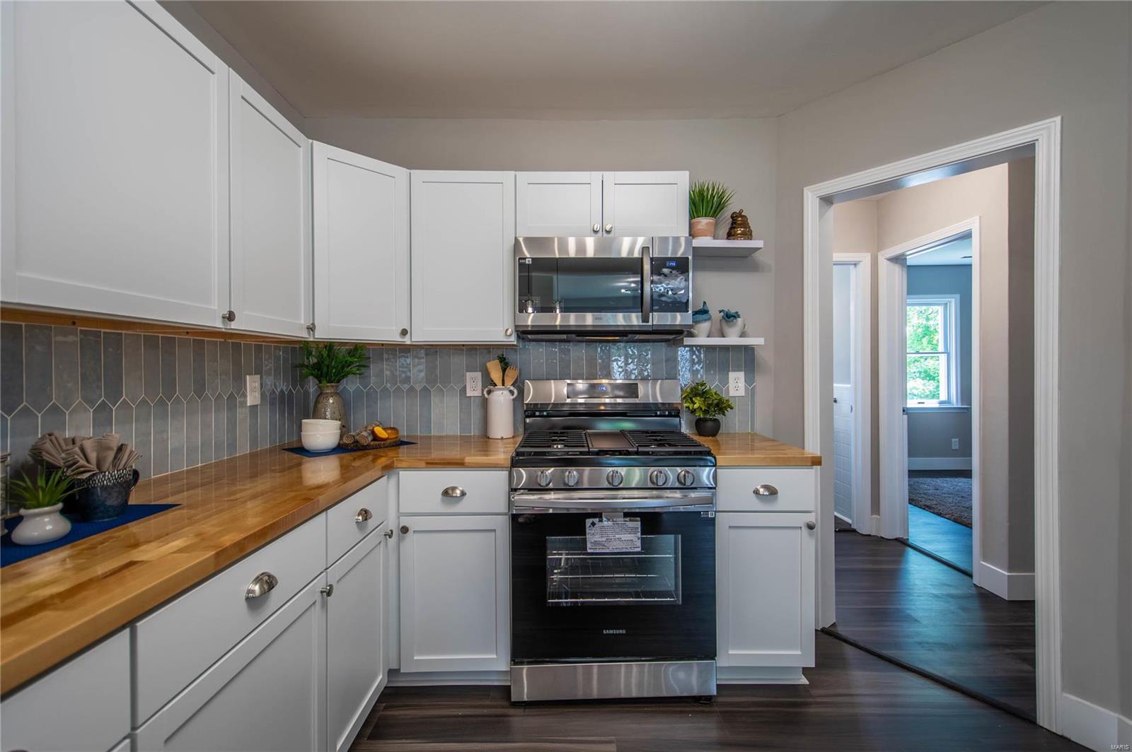 Berry Tr - Residential