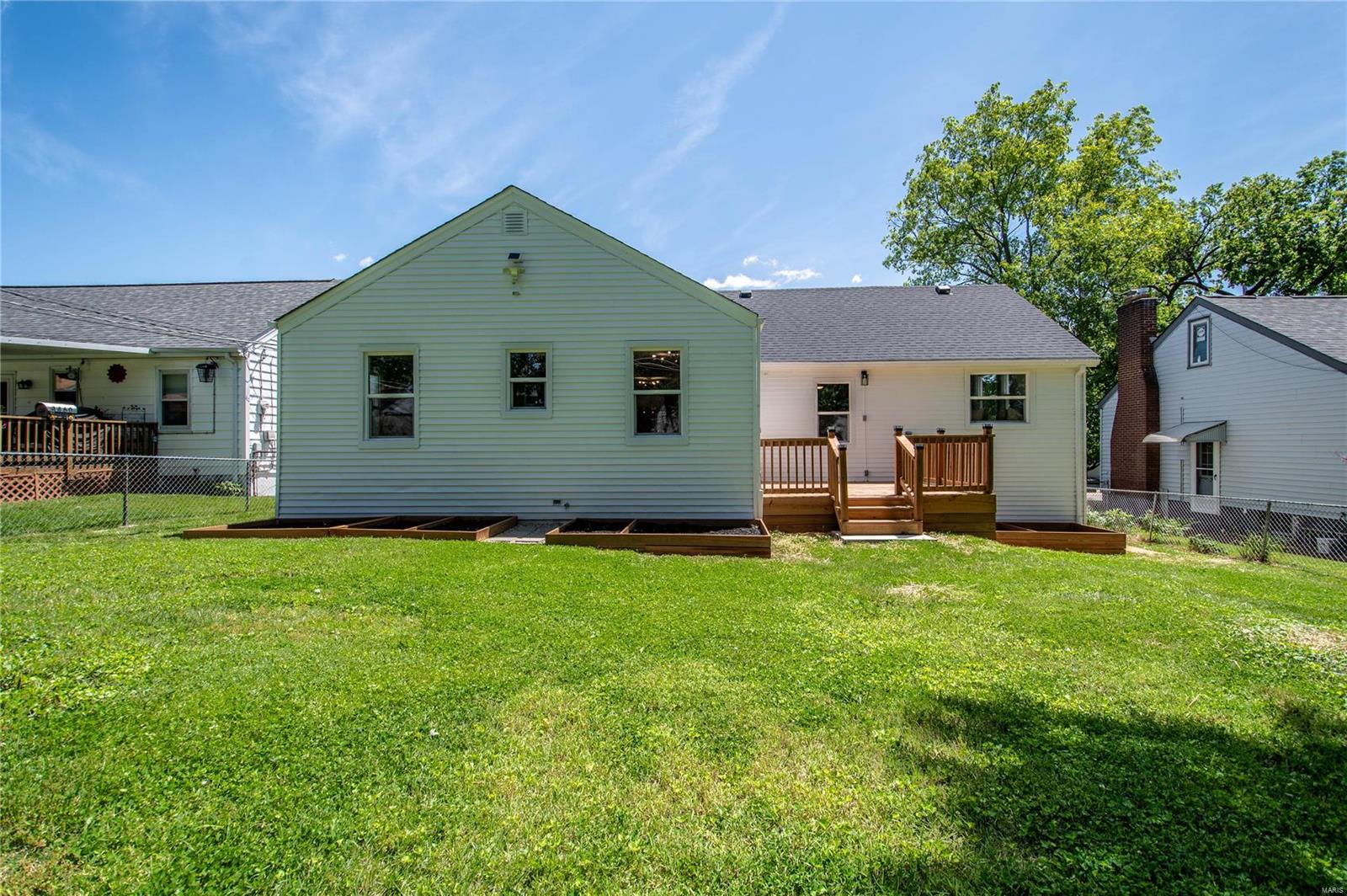 Berry Tr - Residential