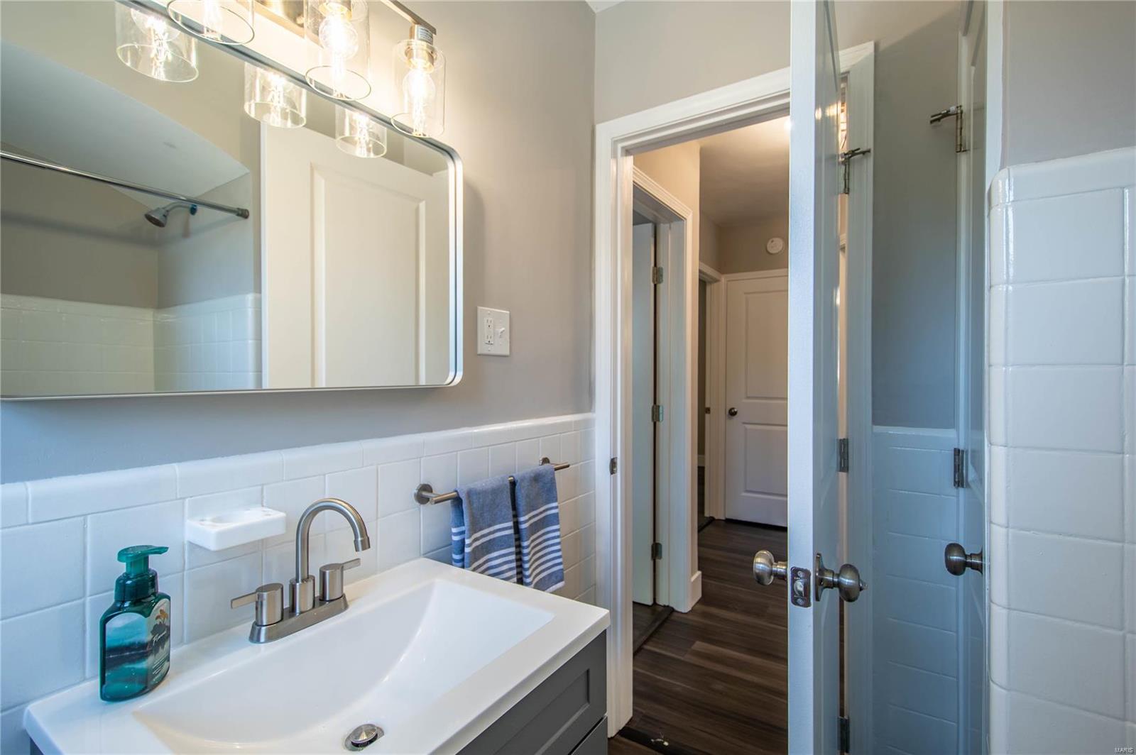 Berry Tr - Residential