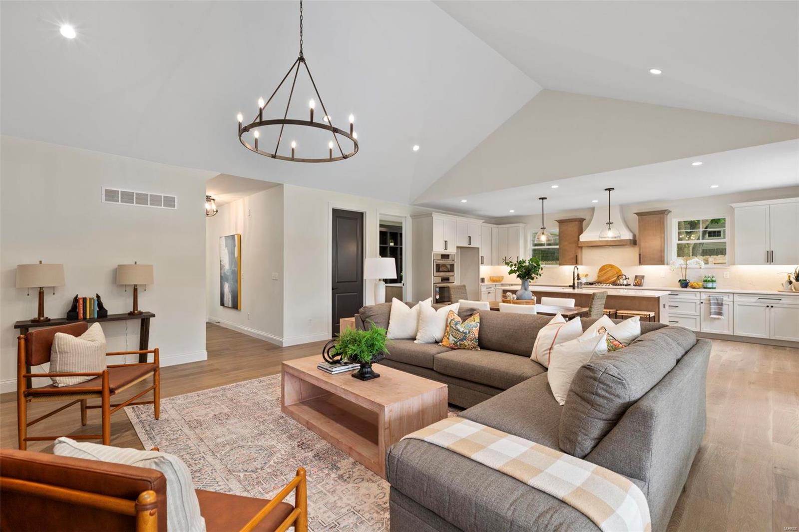 Des Peres Meadows - Residential