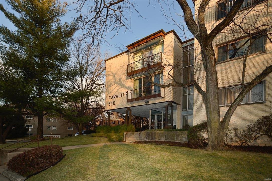 Fabulous professional rehab-spectacular condo, end unit/top floor in the heart of Clayton and backs to Davis Place. Perfect location if you're looking for a Clayton condo with an elevator & parking garage. Fabulous open floor plan with huge windows. Stunning high end updated kitchen with new 42" maple glazed cabinets, Travertine tile backsplash, new stainless/black appliances & granite countertops. Totally remodeled baths with new vanities, medicine cabinets, toilets, towel bars & phenomenal ornate ceramic tile! Gleaming new hardwood floors throughout the entire condo including the kitchen & wait until you see the crown molding! Freshly painted interior and some customized closets. Some new windows, new electric service, new six panel doors and designer lighting throughout. Newly installed private laundry with new washer and dryer. Great location with easy access to major hwys, Shaw Park, shopping and dining. Location: Corner Location, End Unit, Upper Level